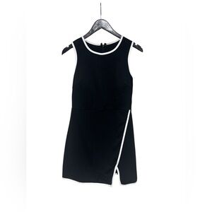 Black Sleeveless Athletic Mini Dress With Built-In Shorts In Women's Size M